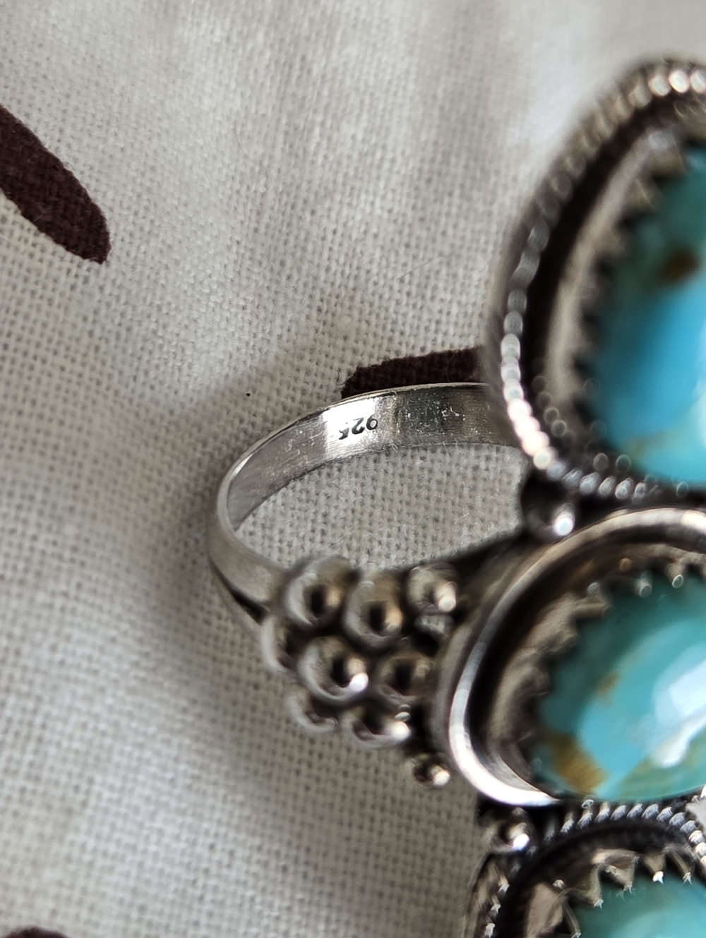 Turquoise 3 Stone SS Ring SZ 8 - Picture 6 of 9
